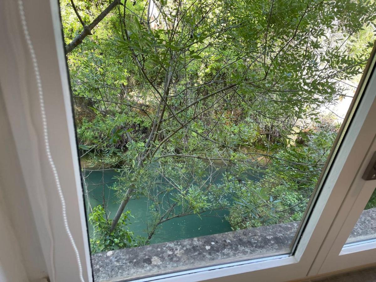 Moulin De L'Oulette Apartment Soubes Екстериор снимка