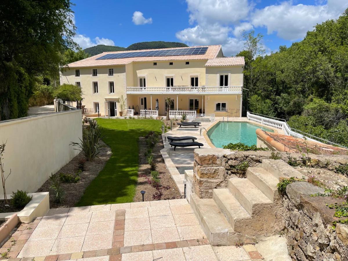Moulin De L'Oulette Apartment Soubes Екстериор снимка