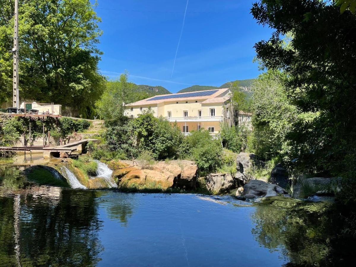 Moulin De L'Oulette Apartment Soubes Екстериор снимка