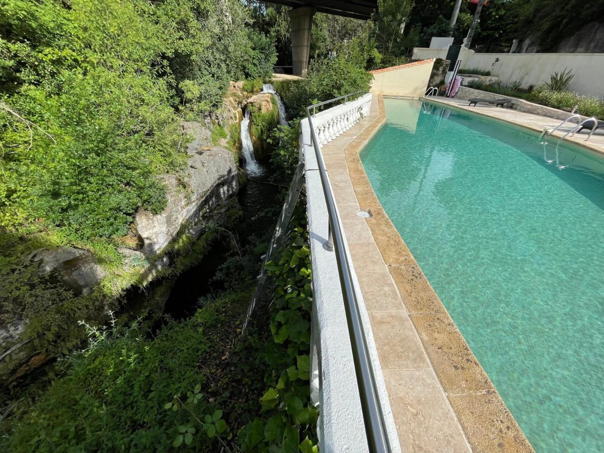 Moulin De L'Oulette Apartment Soubes Екстериор снимка