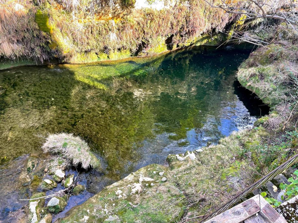 Moulin De L'Oulette Apartment Soubes Екстериор снимка