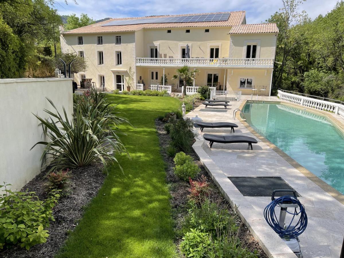 Moulin De L'Oulette Apartment Soubes Екстериор снимка