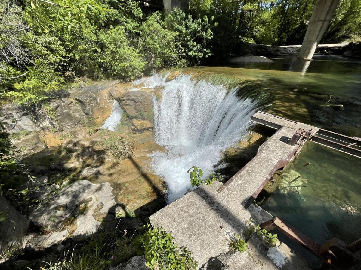 Moulin De L'Oulette Apartment Soubes Екстериор снимка