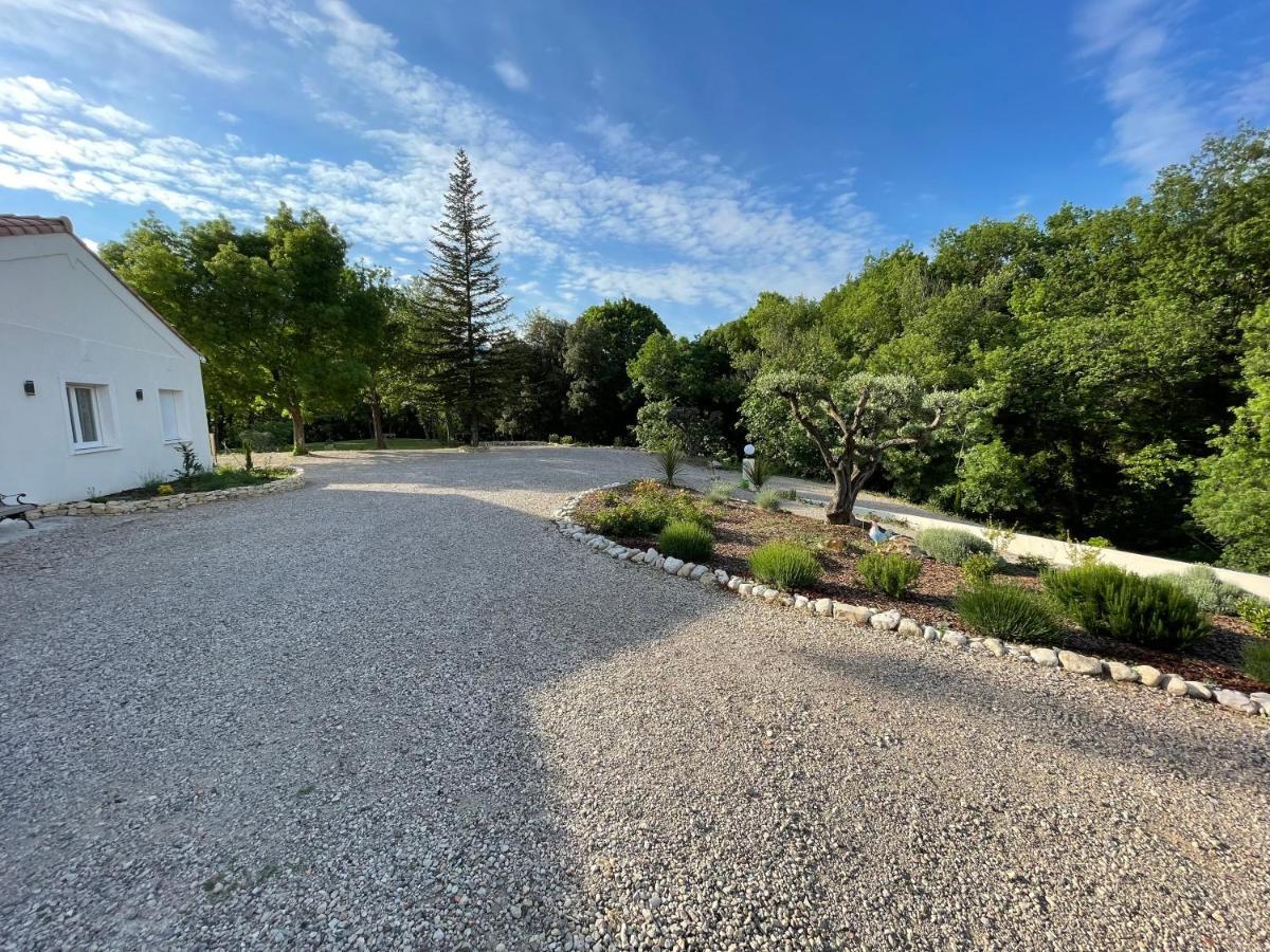 Moulin De L'Oulette Apartment Soubes Екстериор снимка